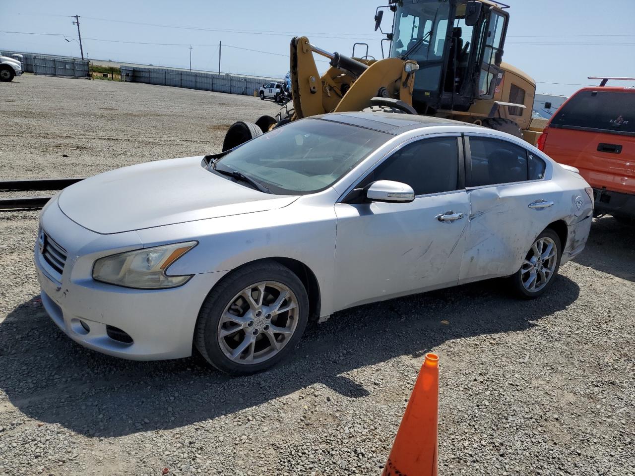 NISSAN MAXIMA 2013