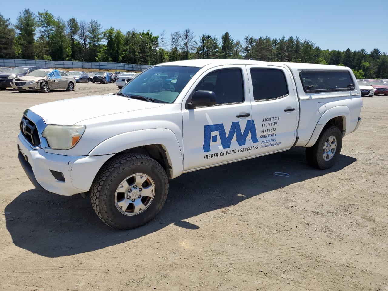 TOYOTA TACOMA DOU 2015