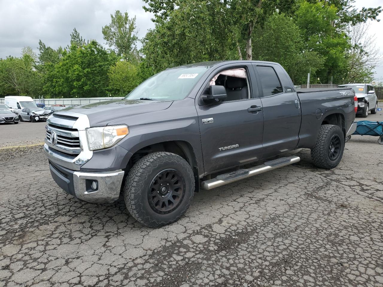 TOYOTA TUNDRA 2016