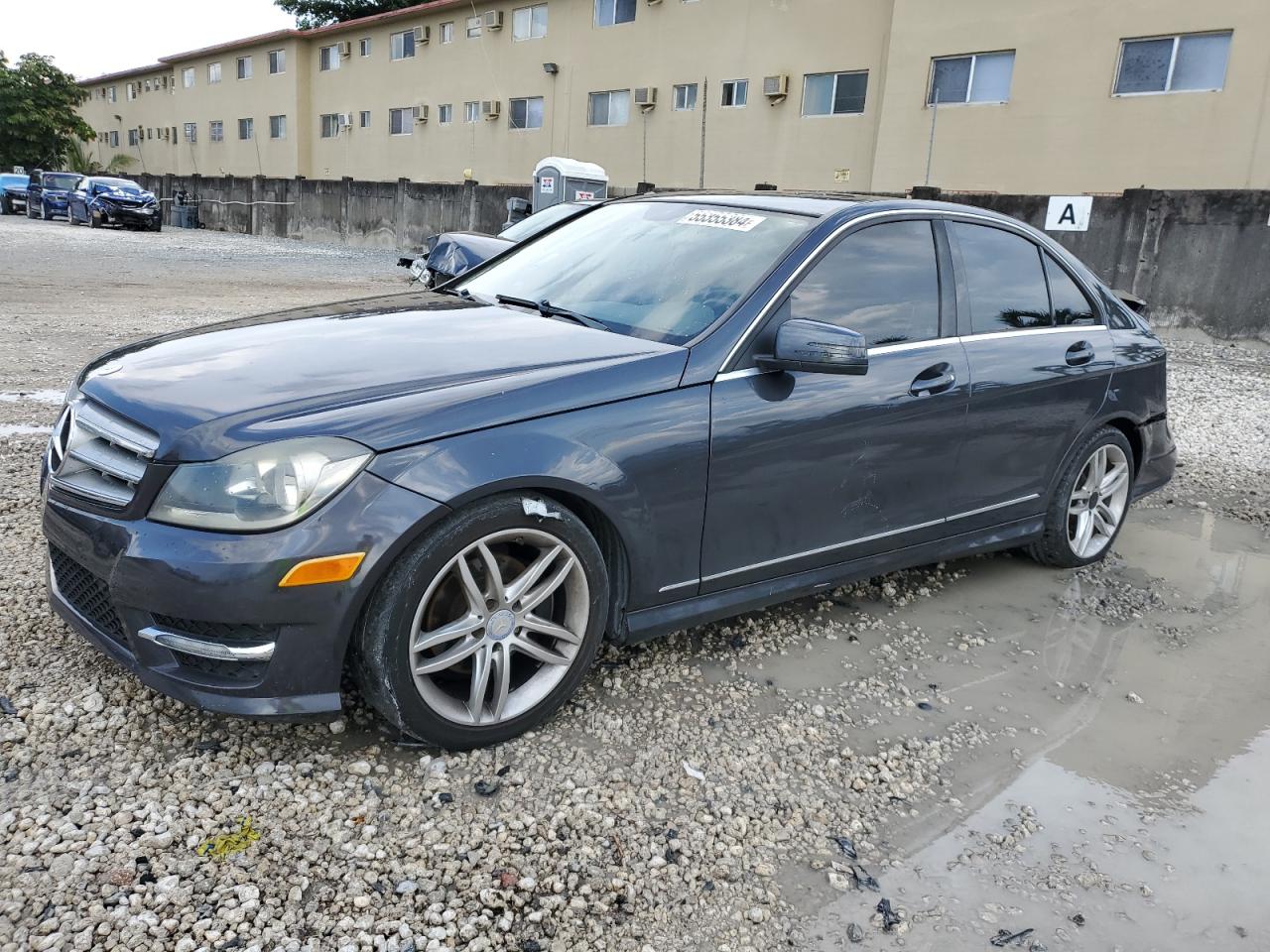 MERCEDES-BENZ C-CLASS 2013