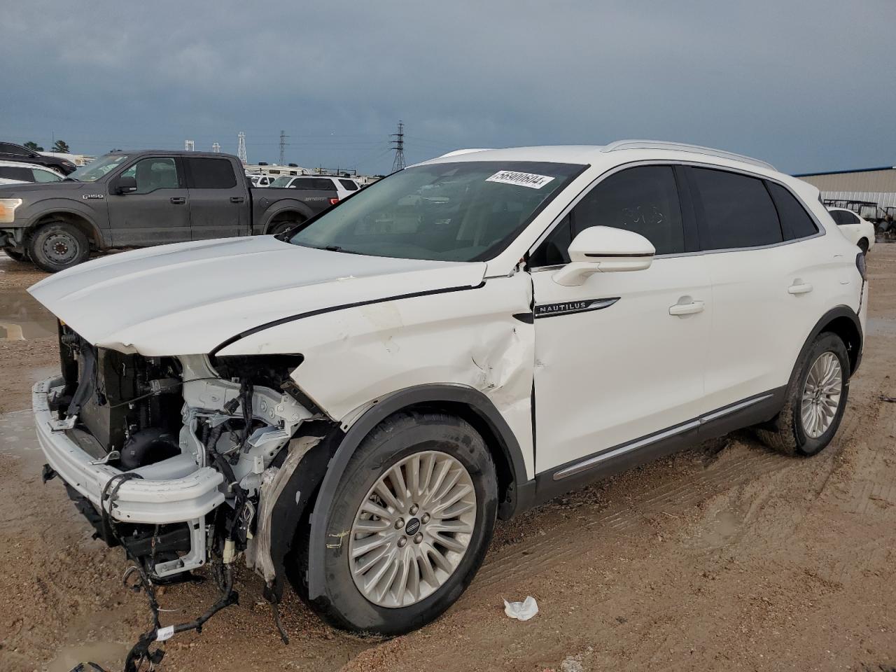 LINCOLN NAUTILUS 2020