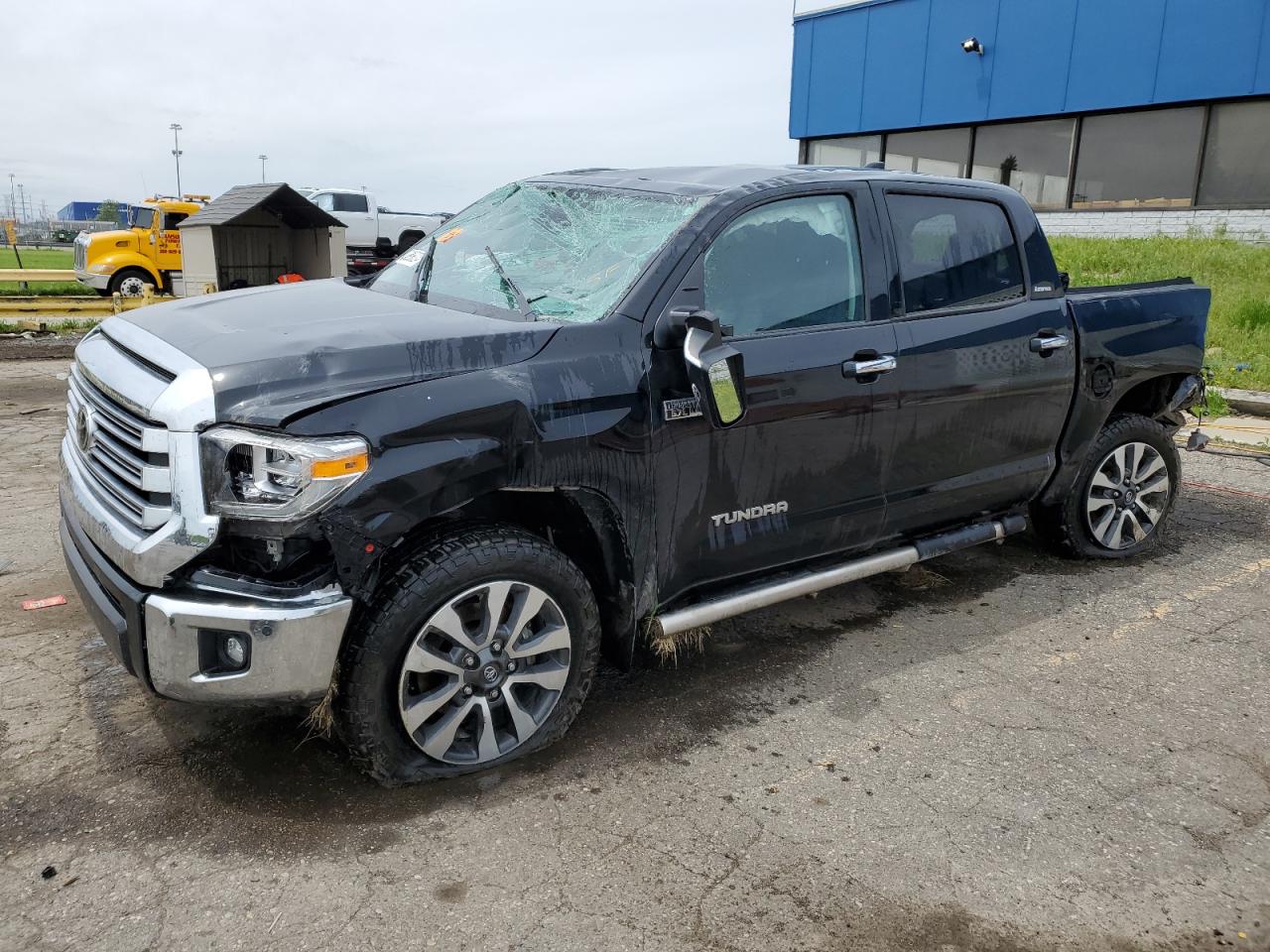 TOYOTA TUNDRA 2020