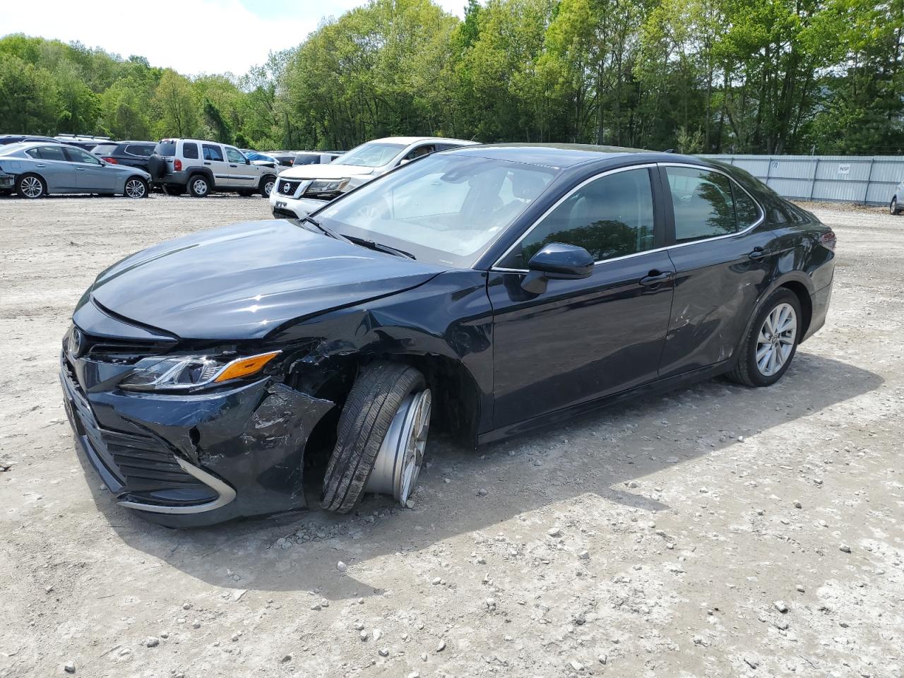 TOYOTA CAMRY 2021