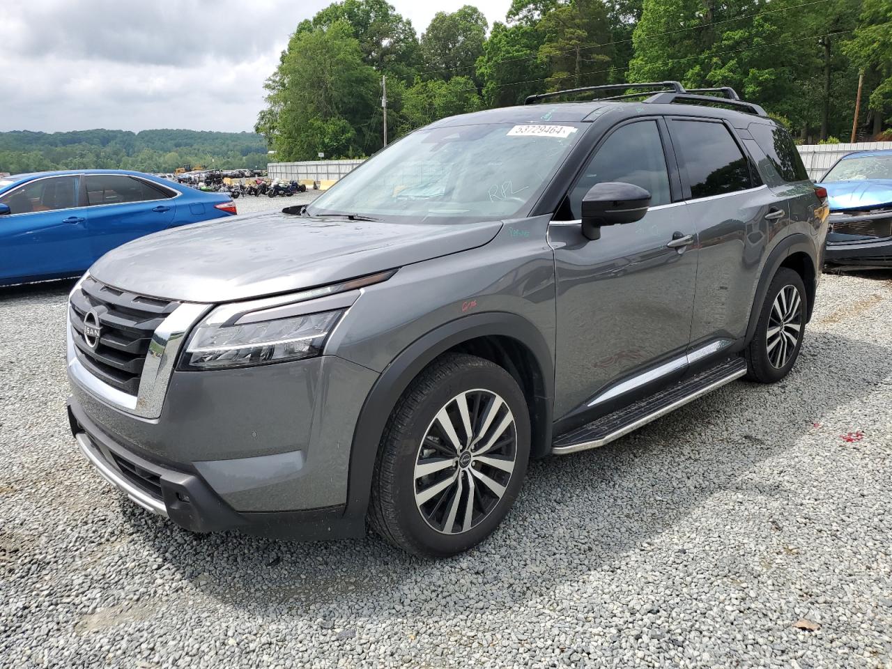 Nissan Pathfinder 2023