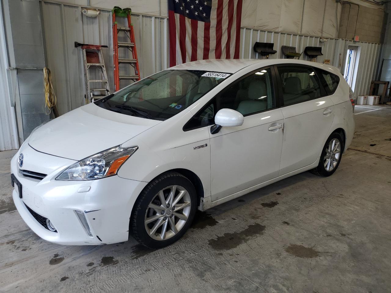 TOYOTA PRIUS 2013