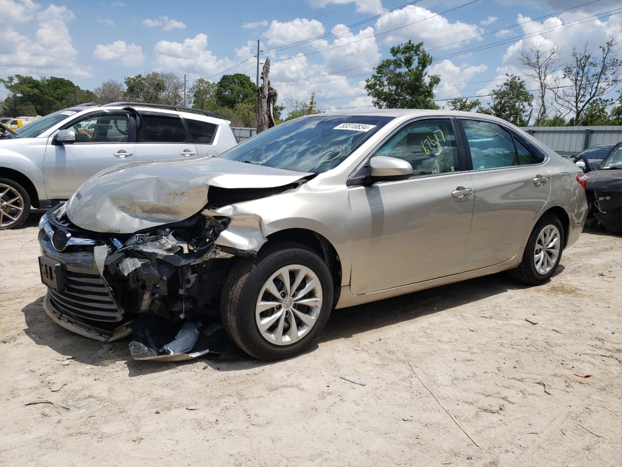 TOYOTA CAMRY LE 2015