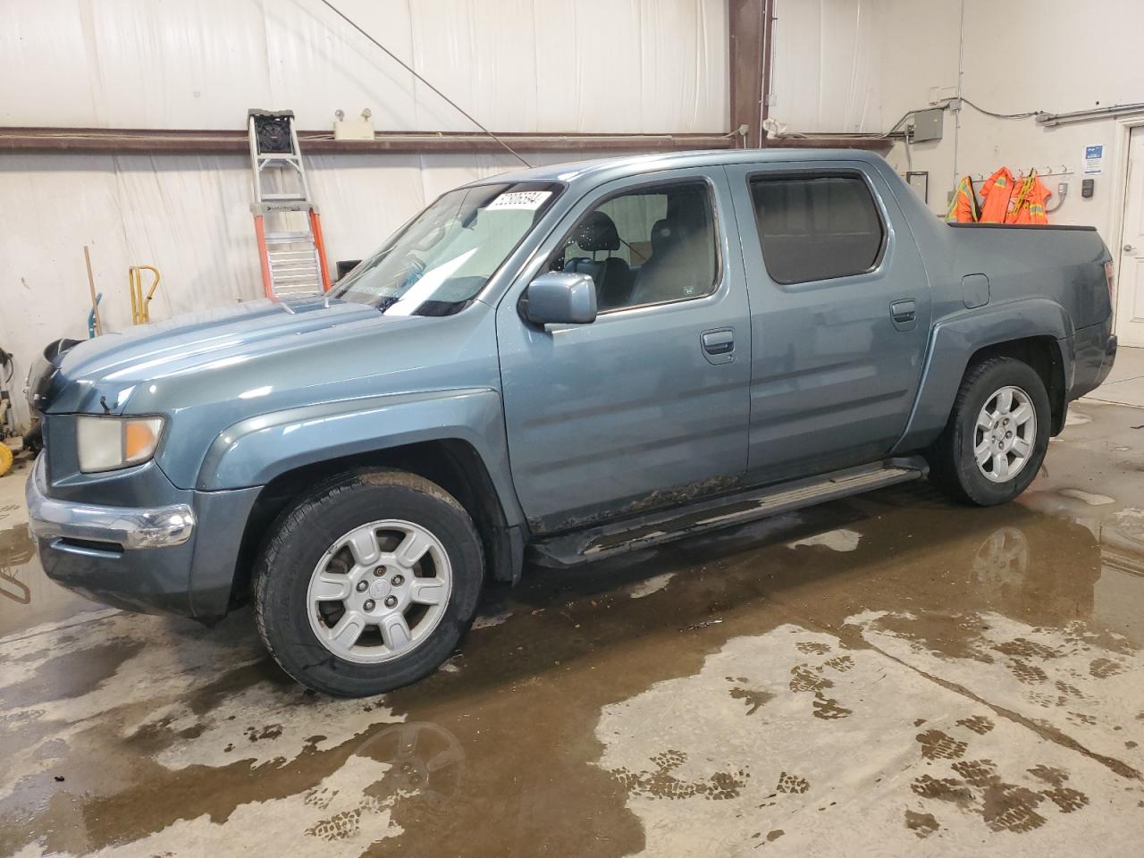 HONDA RIDGELINE 2006
