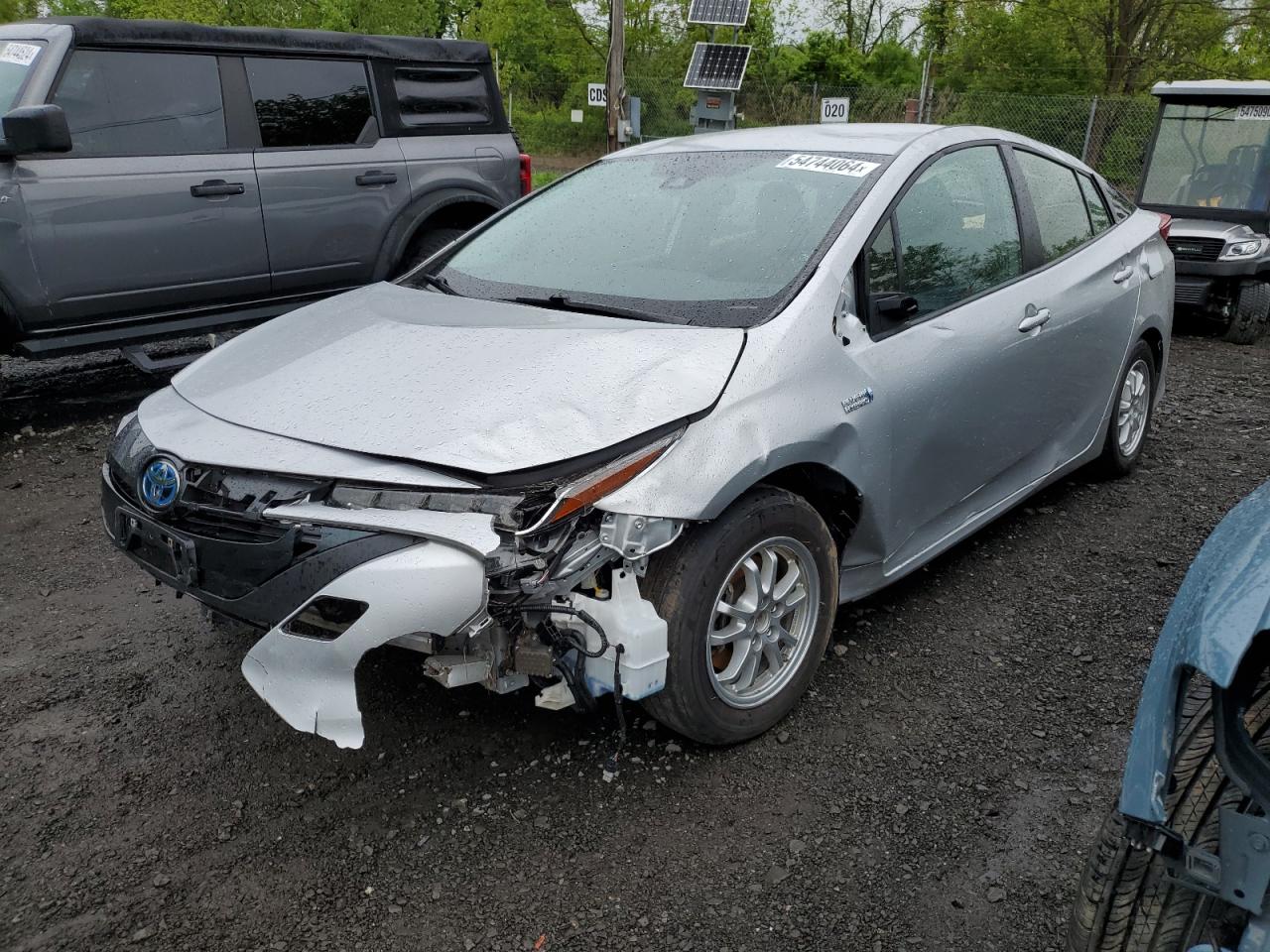 TOYOTA PRIUS 2021