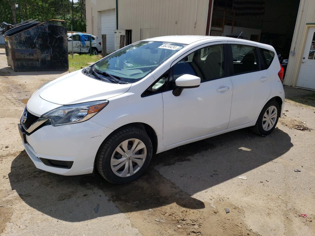 NISSAN VERSA 2019