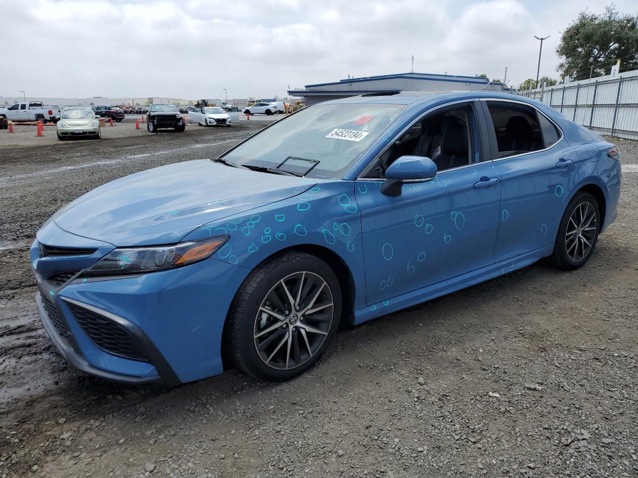 TOYOTA CAMRY 2023