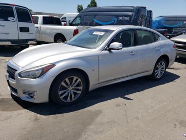 Infiniti Q70 2018