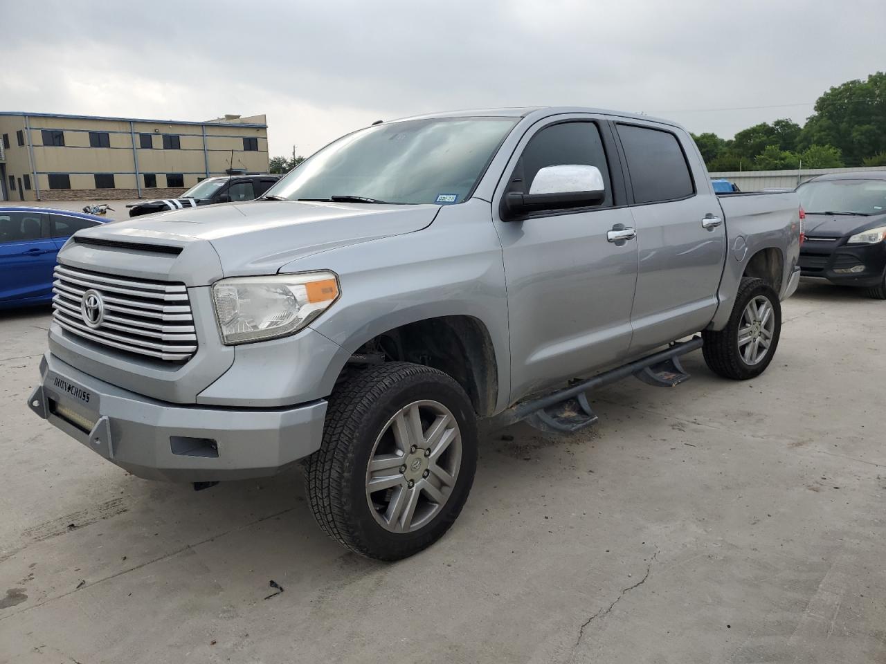 TOYOTA TUNDRA CRE 2014