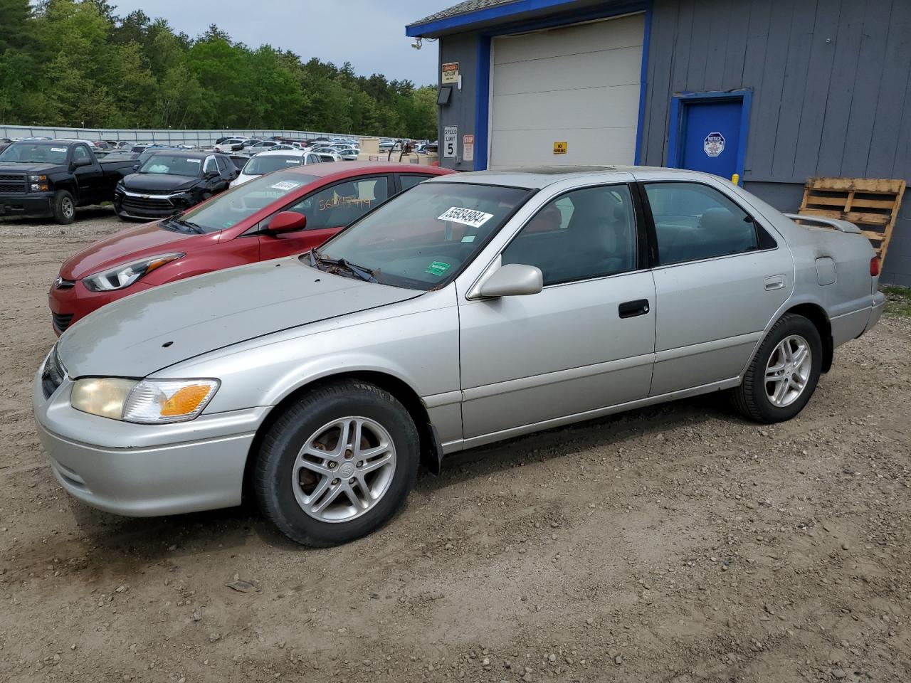 TOYOTA CAMRY 2001