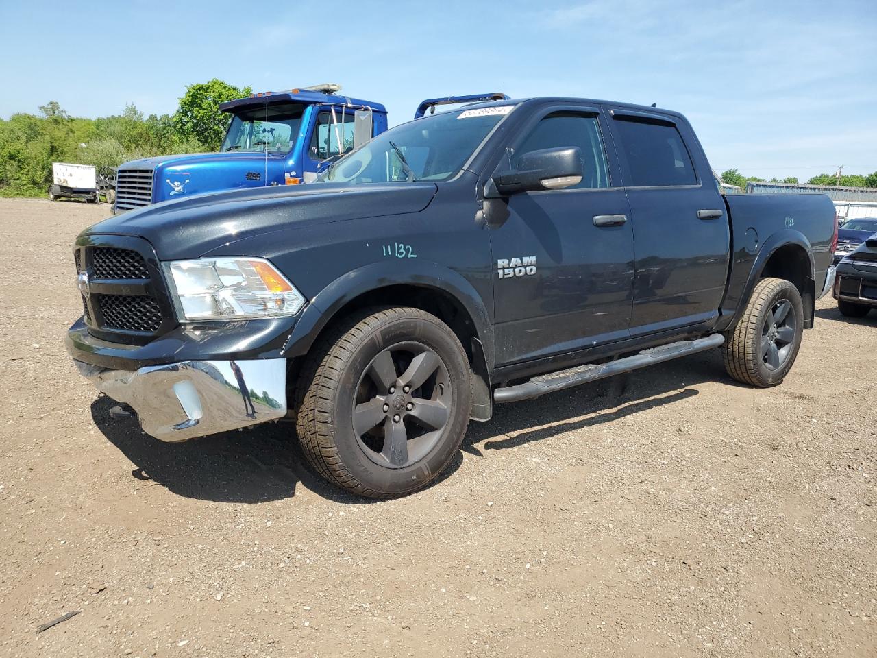 RAM 1500 SLT 2015
