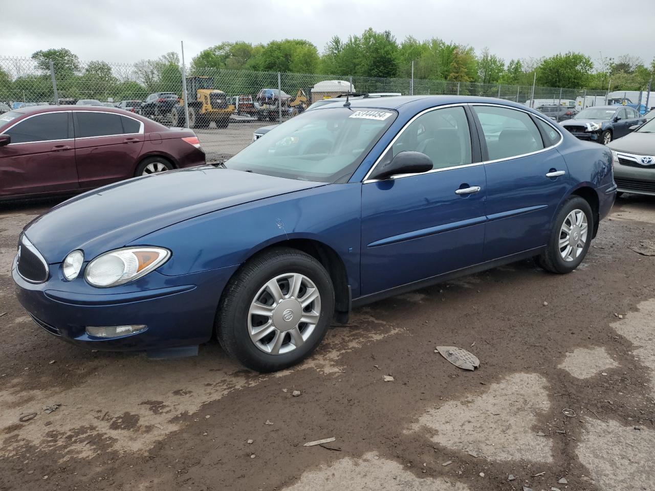Buick Lacrosse 2005