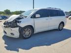 TOYOTA SIENNA 2012