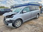 TOYOTA SIENNA 2011