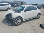 VOLKSWAGEN BEETLE 2013