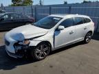 VOLVO V60 2015