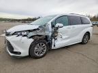 TOYOTA SIENNA 2025