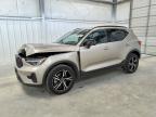 VOLVO XC40 2024