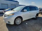 TOYOTA SIENNA 2012