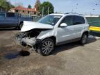 VOLKSWAGEN TIGUAN 2016