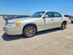 LINCOLN TOWN CAR 2000