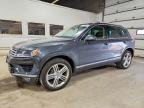 VOLKSWAGEN TOUAREG 2016
