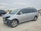 TOYOTA SIENNA 2016