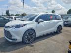 TOYOTA SIENNA 2025