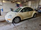 VOLKSWAGEN NEW BEETLE 2009