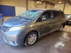 TOYOTA SIENNA 2011