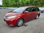 TOYOTA SIENNA 2016