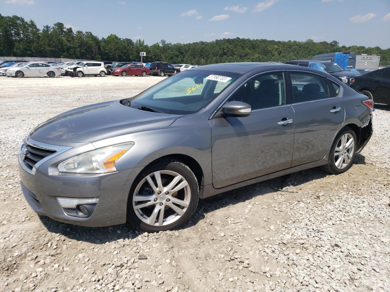 Nissan Altima 2015