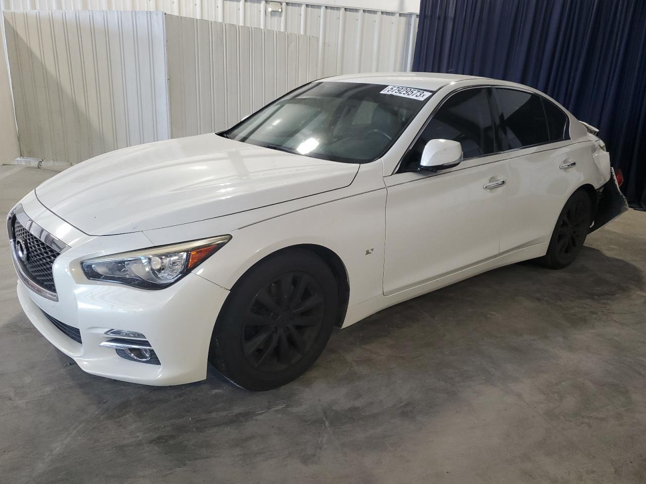 Infiniti Q50 2015