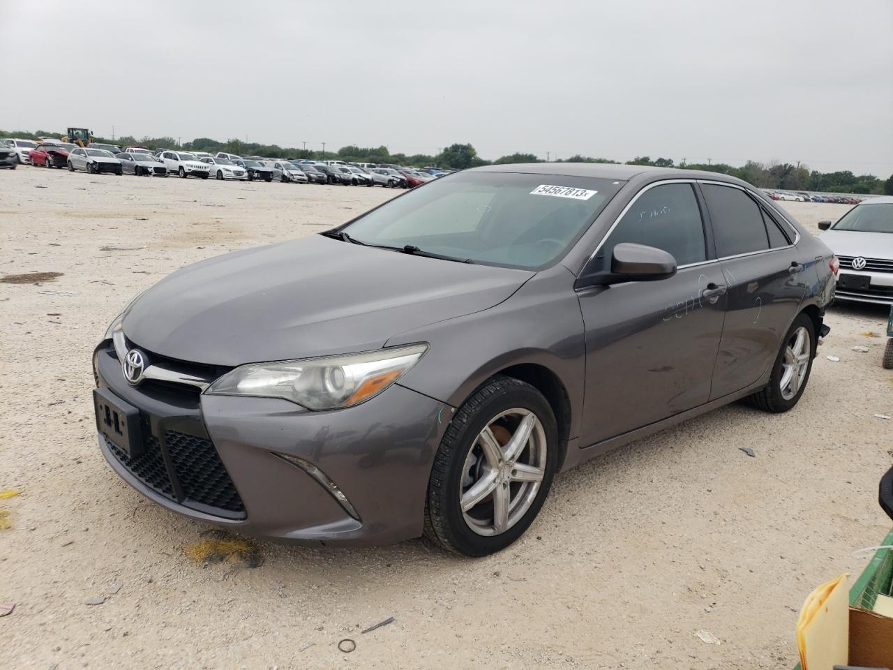 TOYOTA CAMRY LE 2017