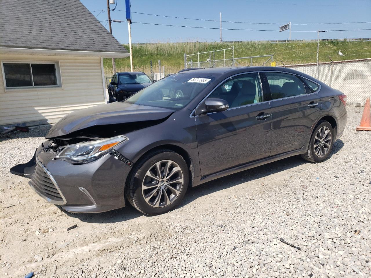 Toyota Avalon 2018