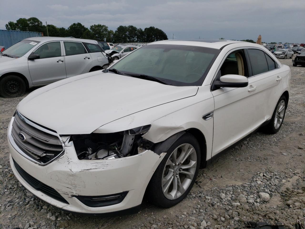 Ford Taurus 2013