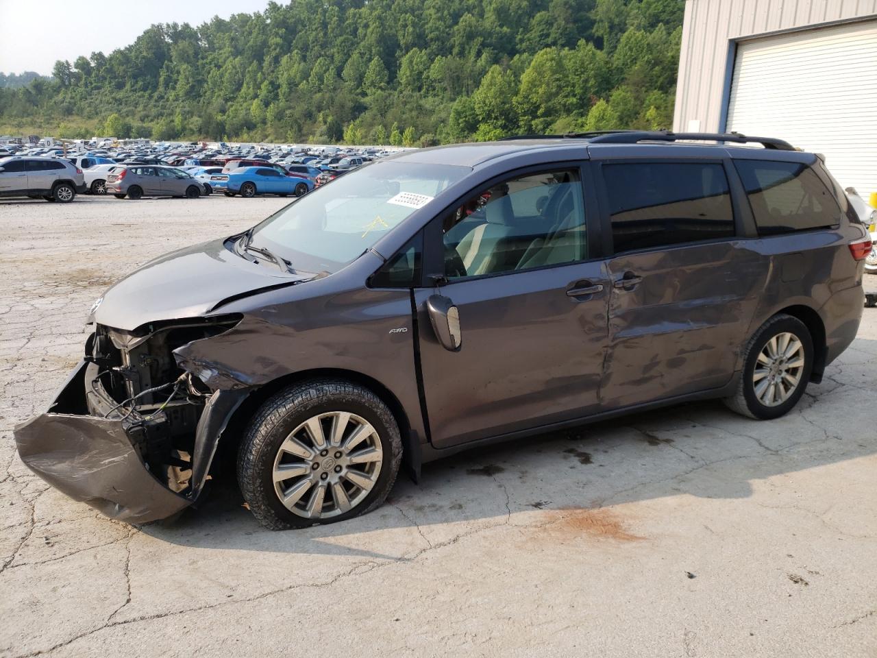 Toyota Sienna 2017