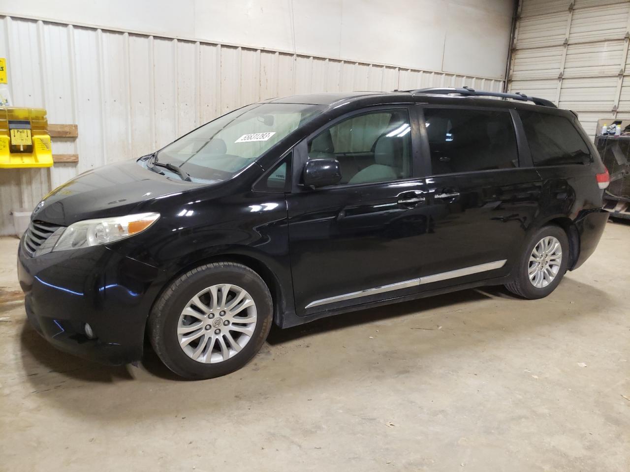 Toyota Sienna 2012