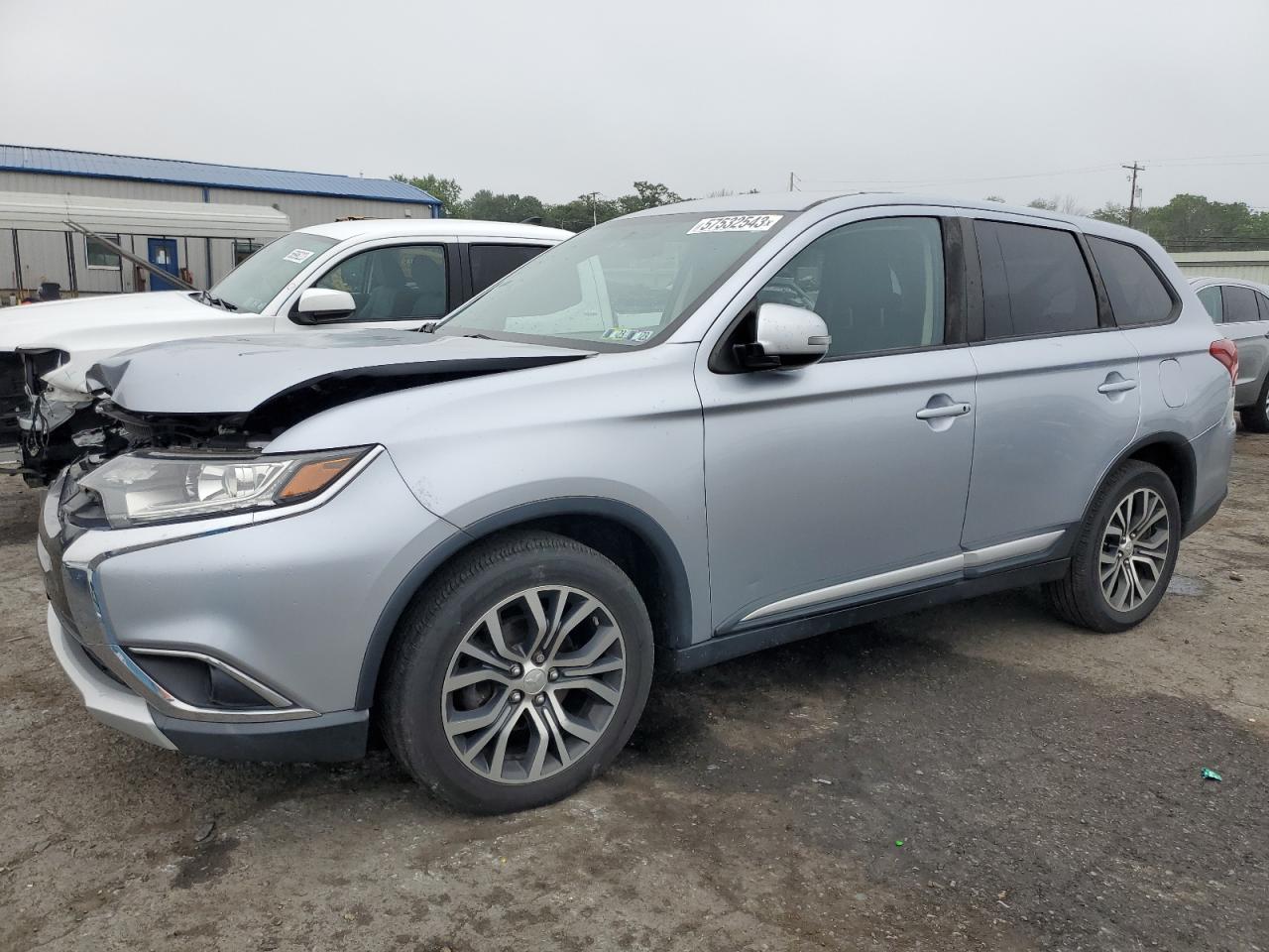 Mitsubishi Outlander 2017