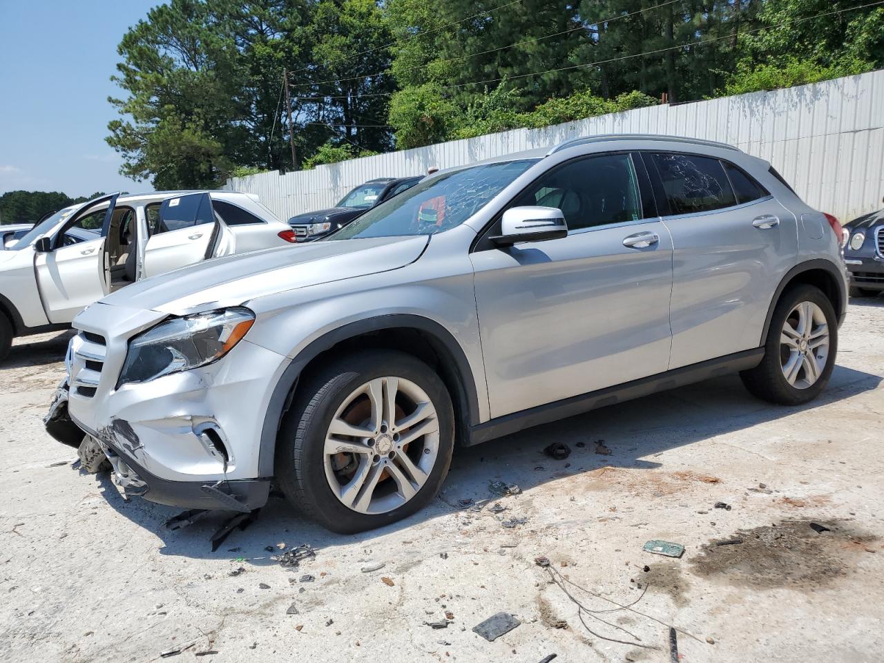 Mercedes-benz Gla-class 2016