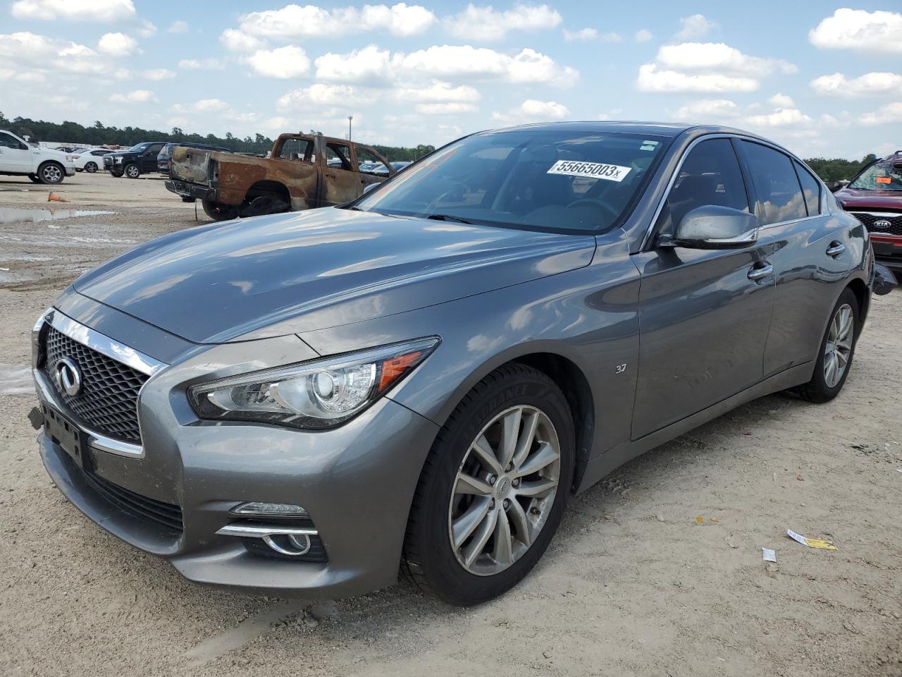 Infiniti Q50 2015