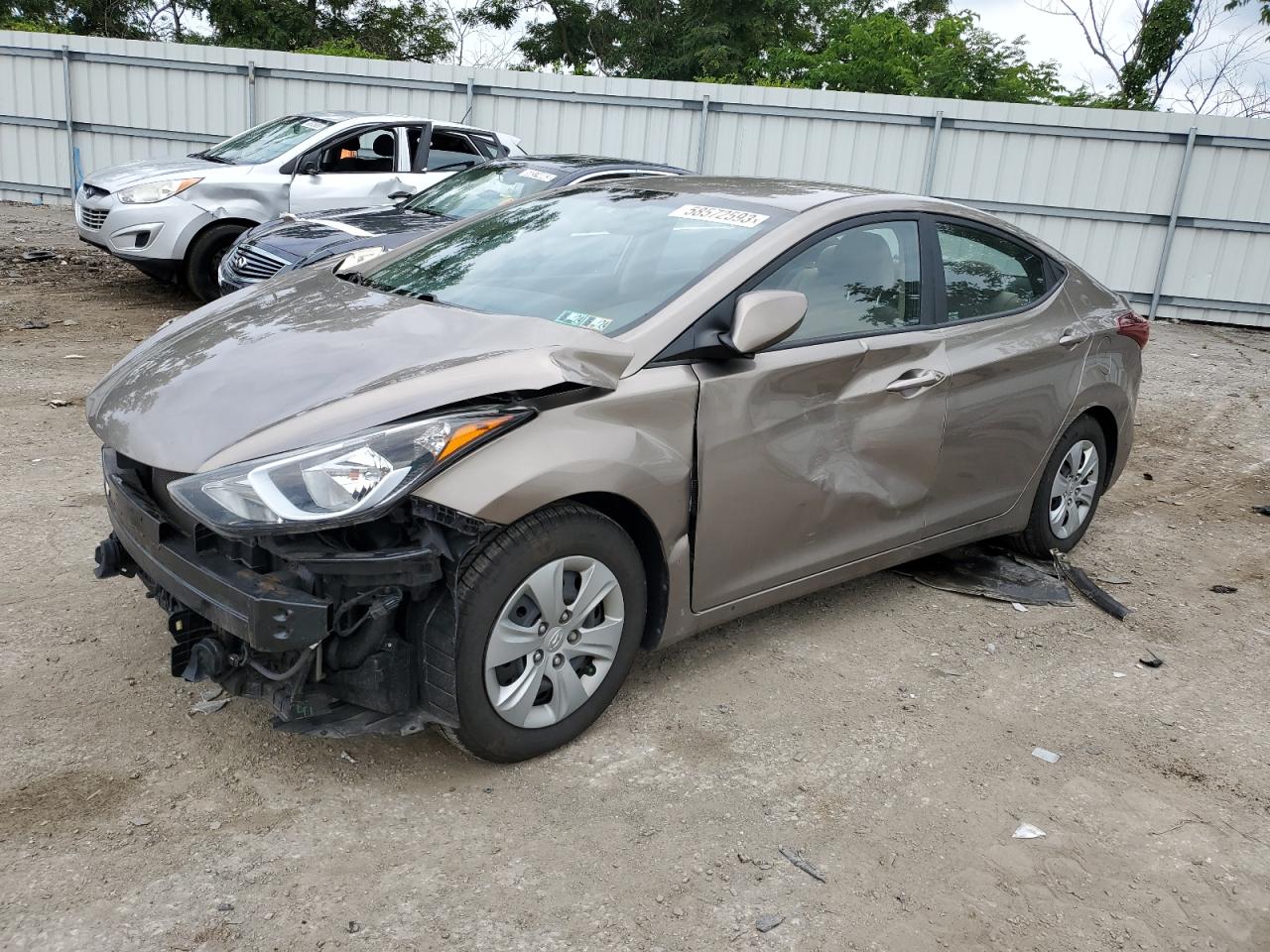 Hyundai Elantra 2016
