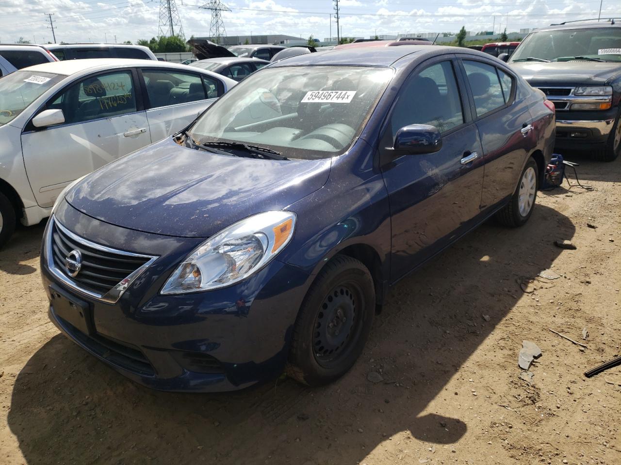 NISSAN VERSA 2012