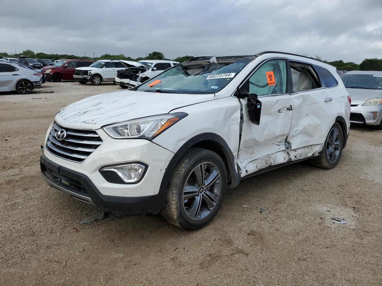 HYUNDAI SANTA FE 2016