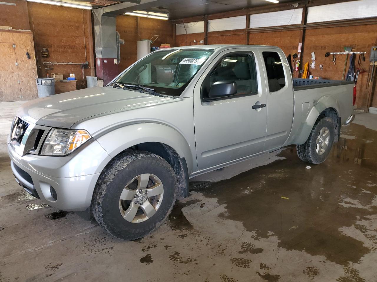 NISSAN FRONTIER 2012