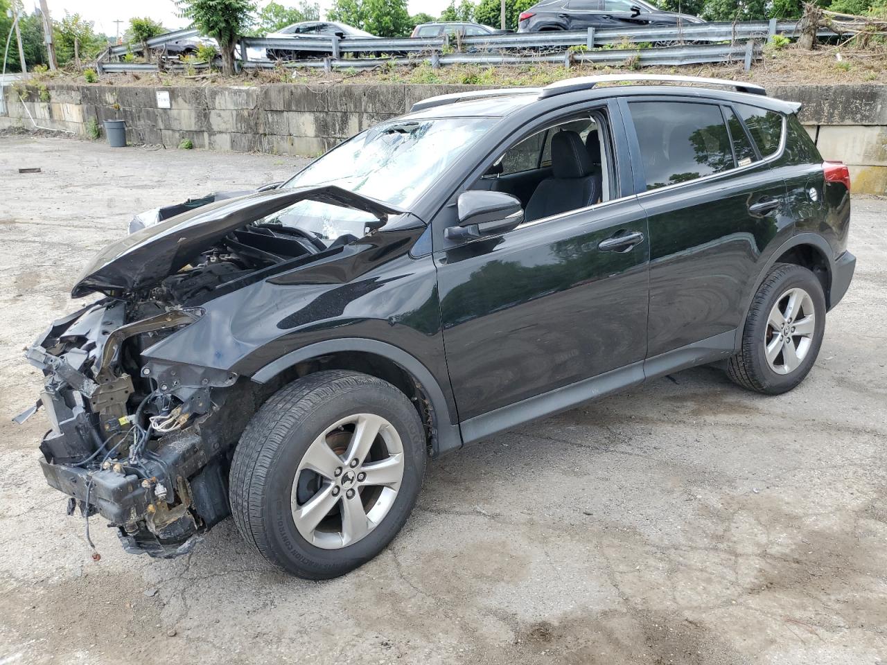 TOYOTA RAV4 2015
