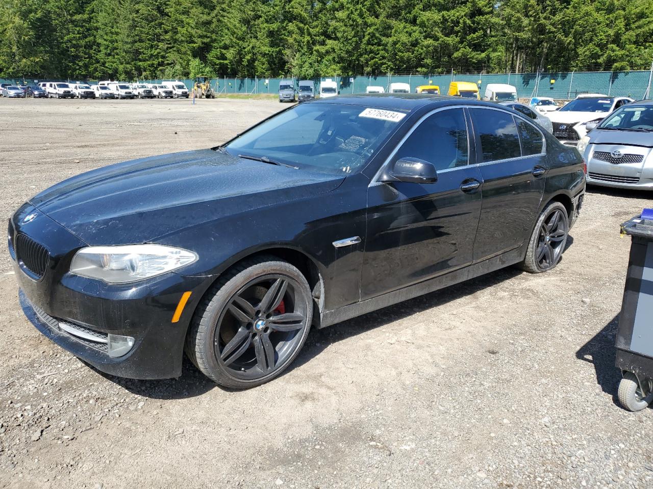 BMW 5 SERIES 2011